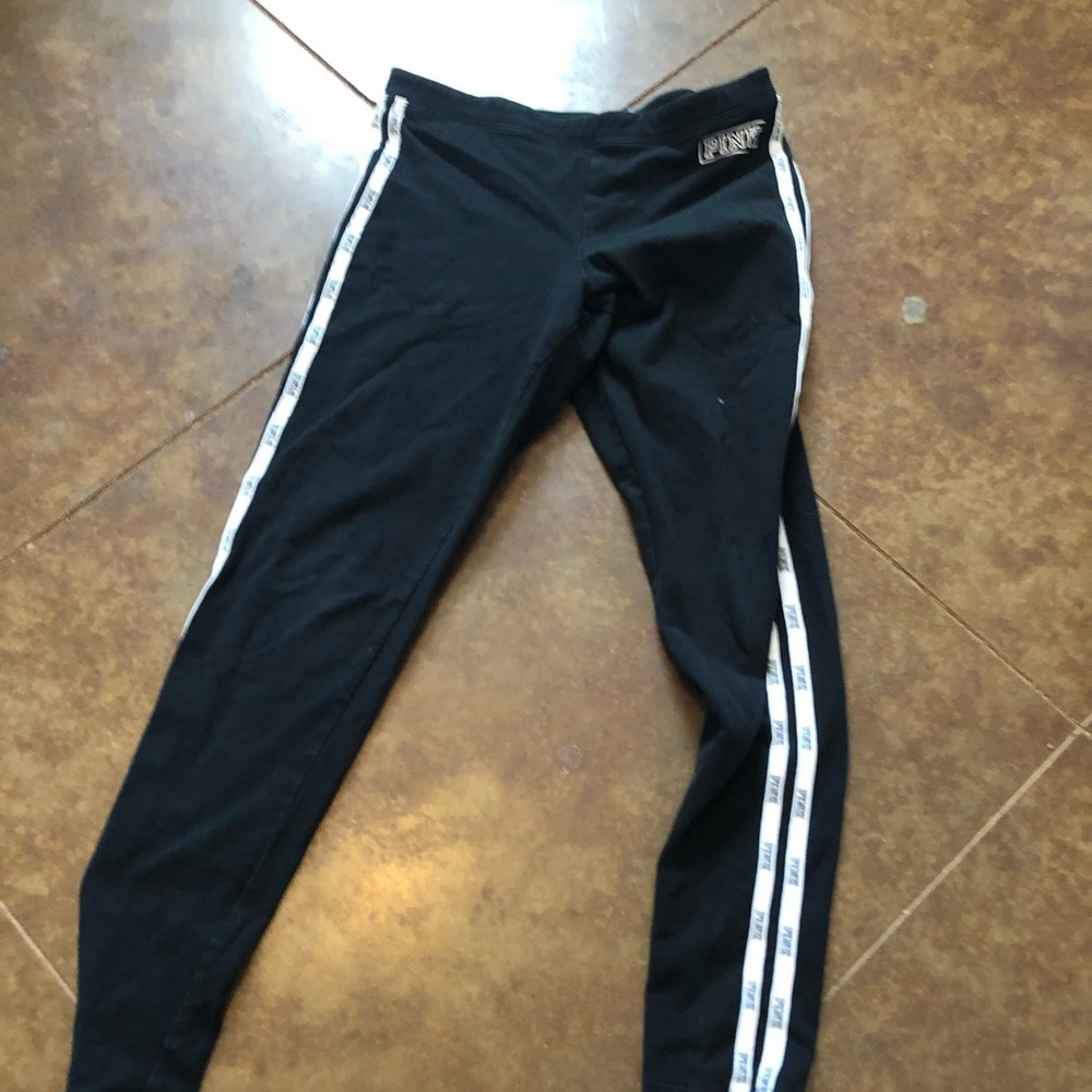 Pink brand leggings